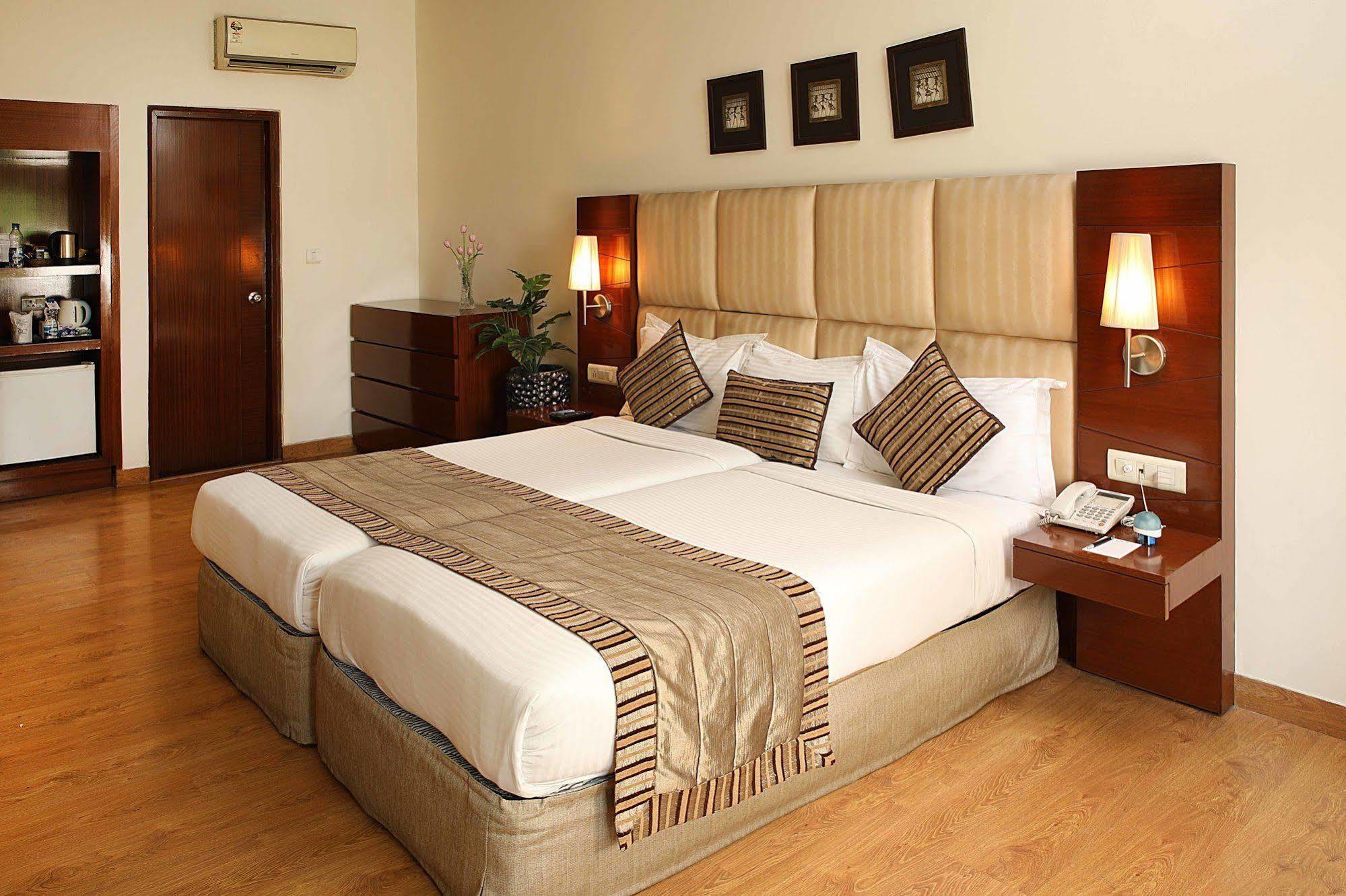 Ahuja Residency Sunder Nagar Hotell New Delhi Eksteriør bilde