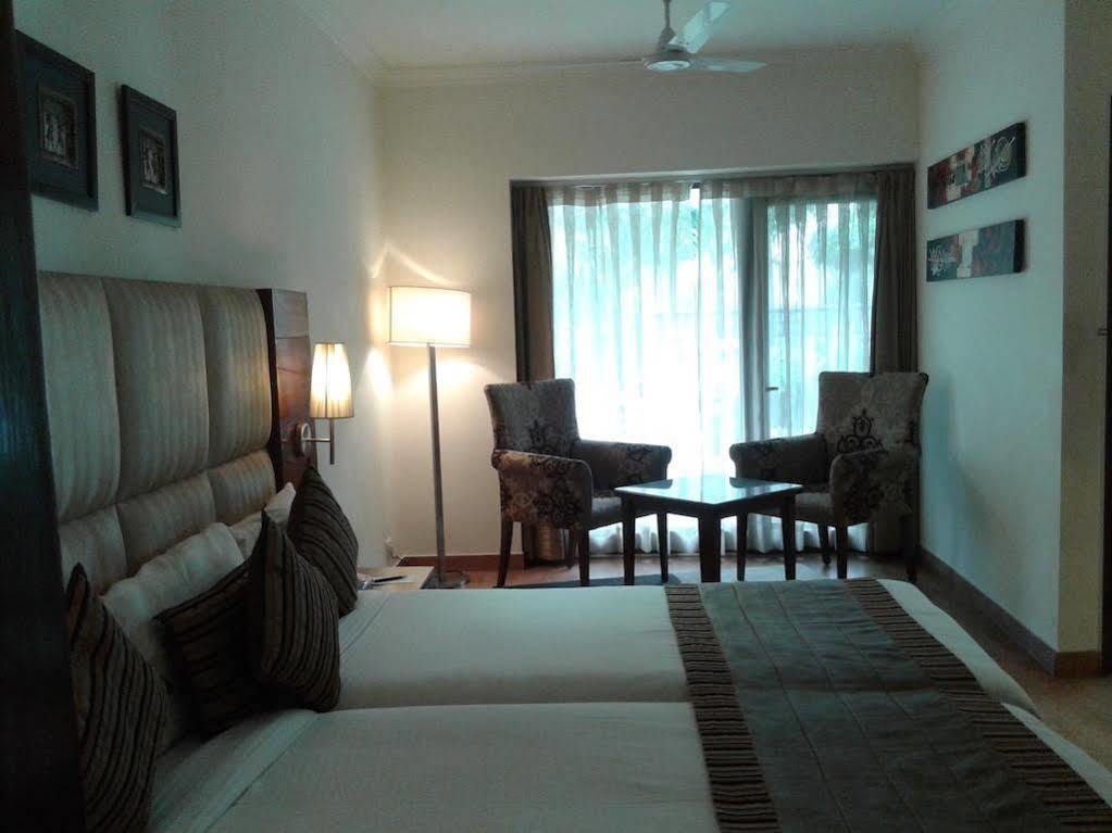 Ahuja Residency Sunder Nagar Hotell New Delhi Eksteriør bilde