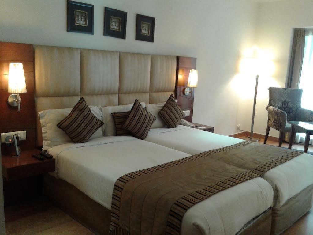 Ahuja Residency Sunder Nagar Hotell New Delhi Eksteriør bilde