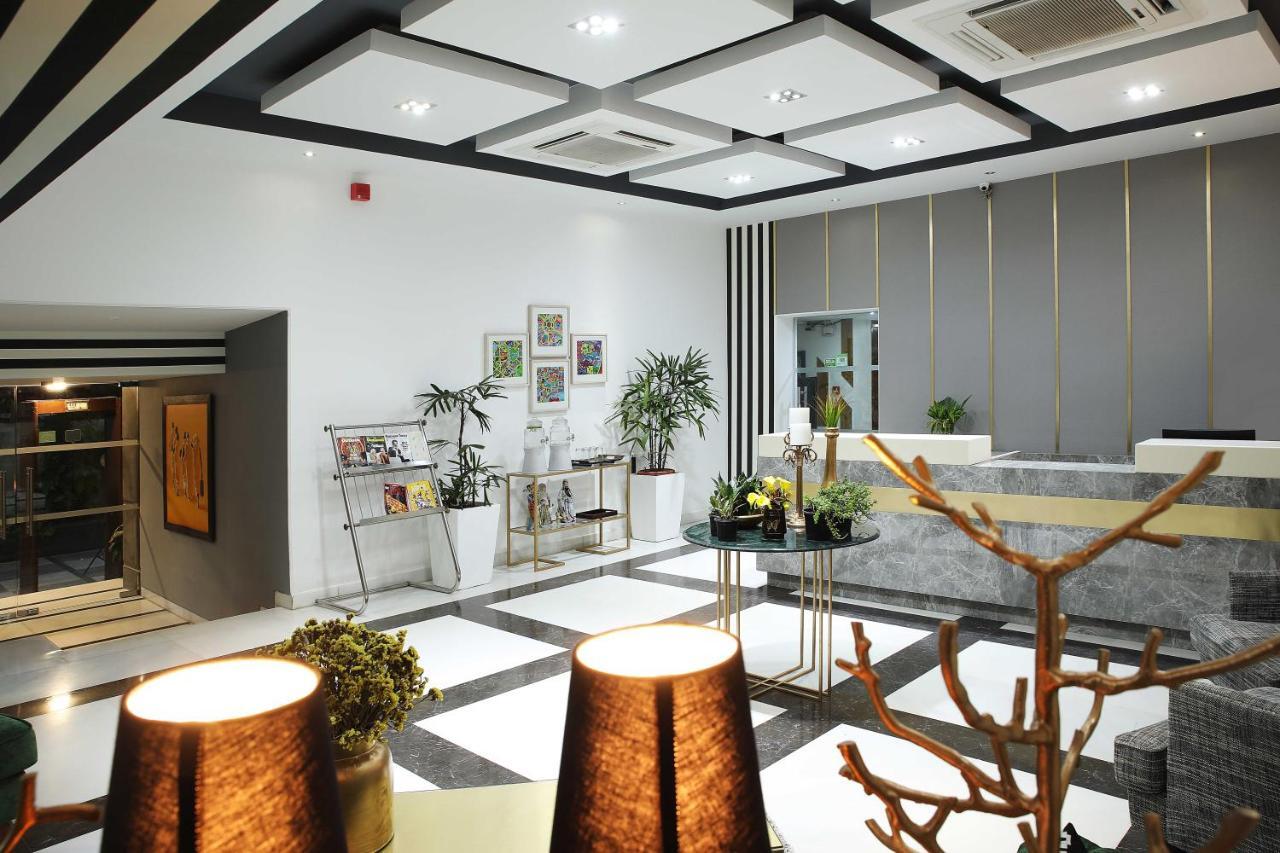 Ahuja Residency Sunder Nagar Hotell New Delhi Eksteriør bilde