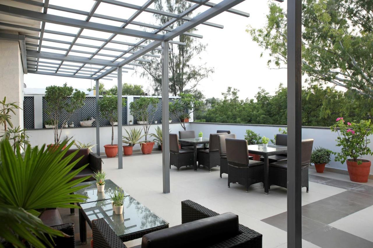 Ahuja Residency Sunder Nagar Hotell New Delhi Eksteriør bilde